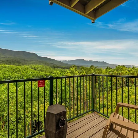 Villa Modern Mountain Escape